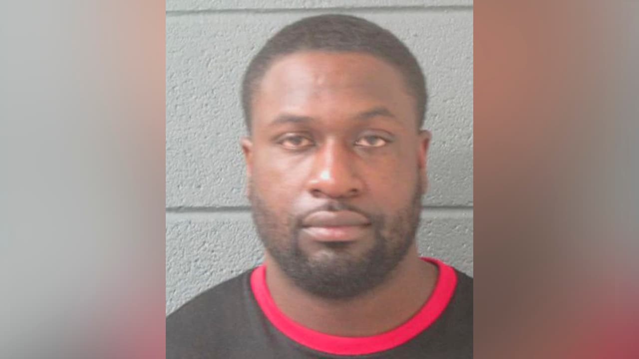 Arrestan al sospechoso de herir a una mujer con una bola de boliche durante un altercado en Cícero