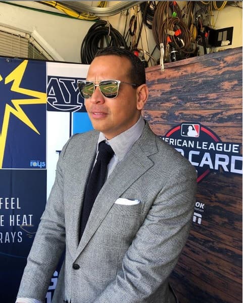 Alex Rodríguez debutó en una faceta distinta a la que se le conoce como deportista y empresario: 
<b>el modelaje</b>.