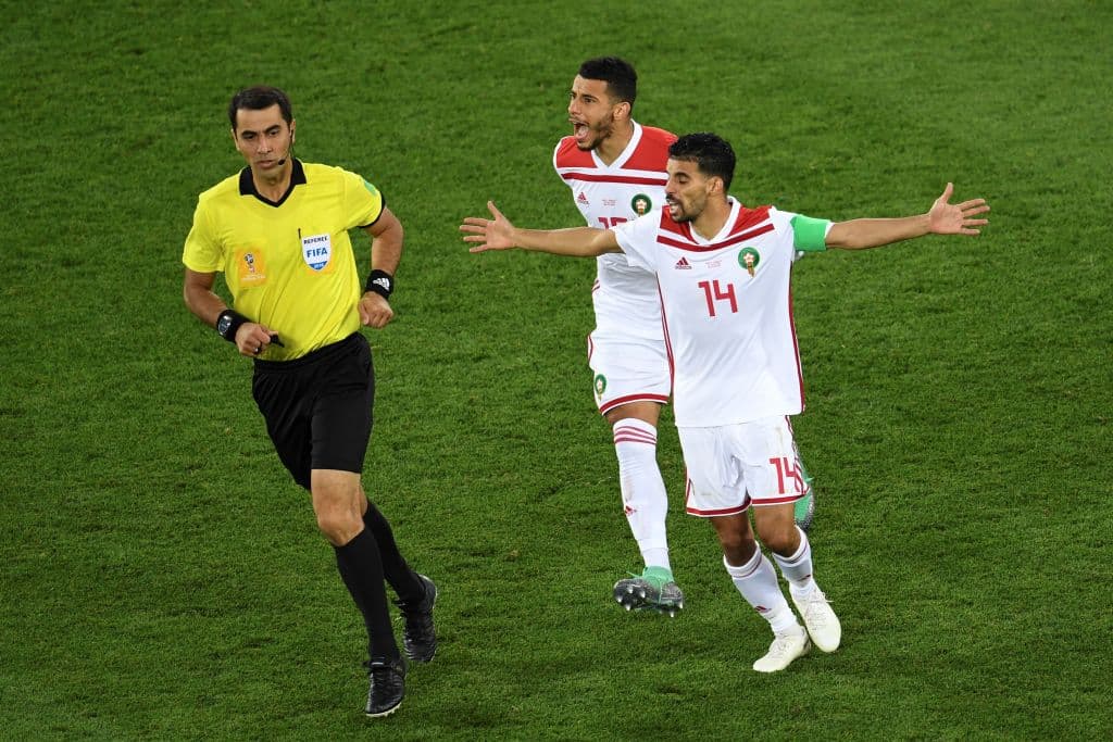 De hecho, Marruecos vio seis amarillas en todo el partido por su exceso de fuerza.