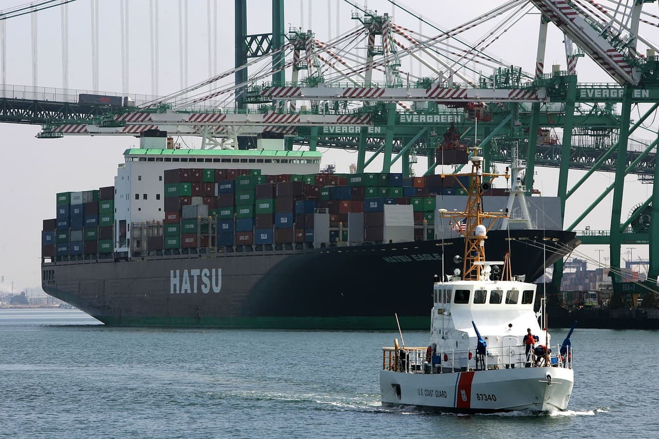 Uno de los problemas que desencadenó la pandemia por el coronavirus fue la presión que puso sobre la cadena de suministro que abastece de bienes y productos a todo el planeta.