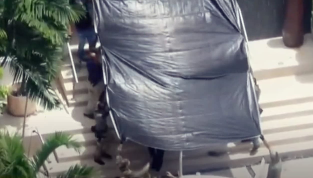 Representantes legales de Sergio Pino catalogaron como excesiva la actuación del FBI durante los registros en la mansión y otra propiedad de la familia. Afirmaron que estaban listos para entregarlo a las autoridades y defenderlo de cualquier imputación.