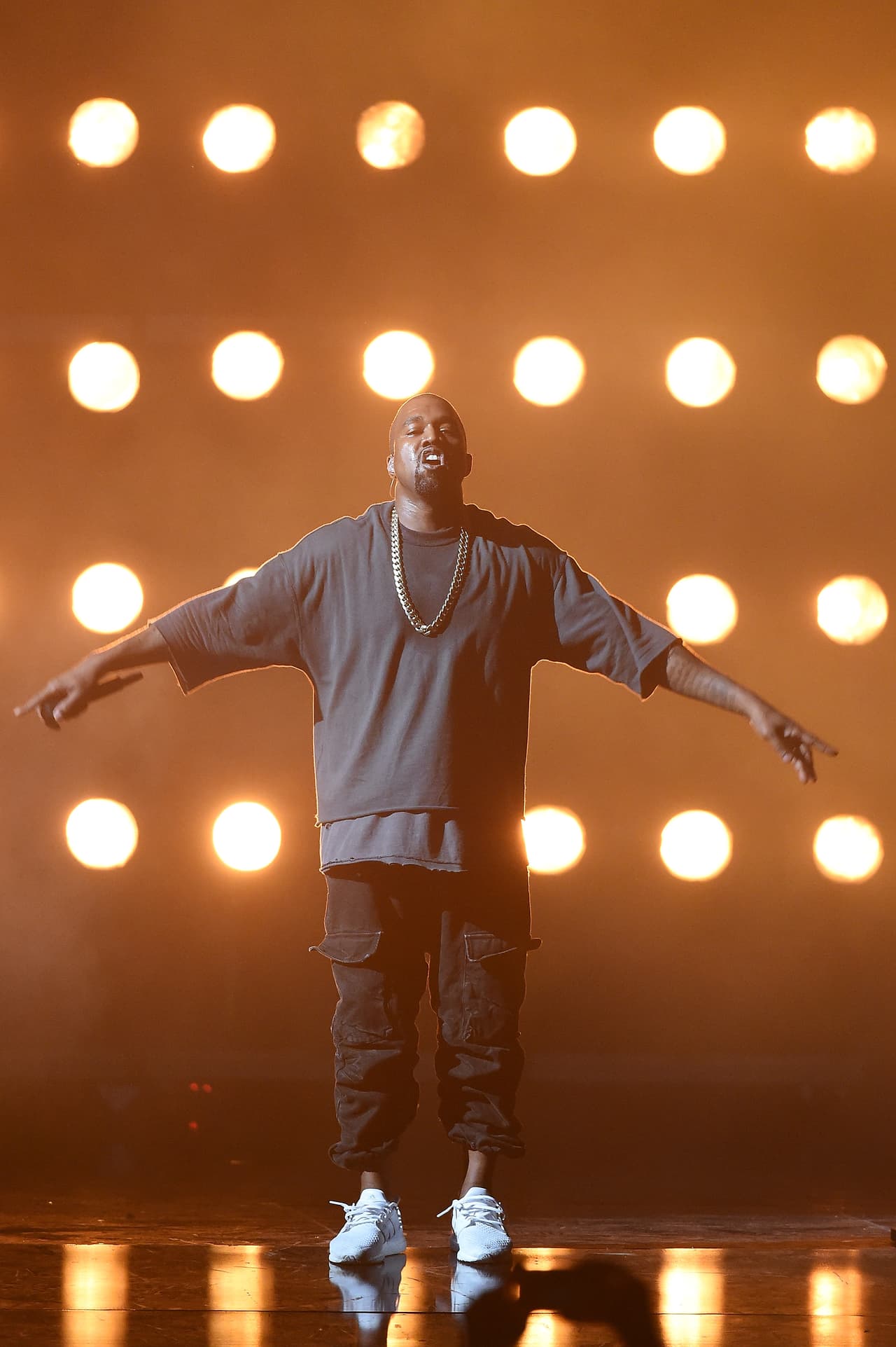 Como importante figura de la música, Kanye tiene muchas actividades que ocupan su agenda.