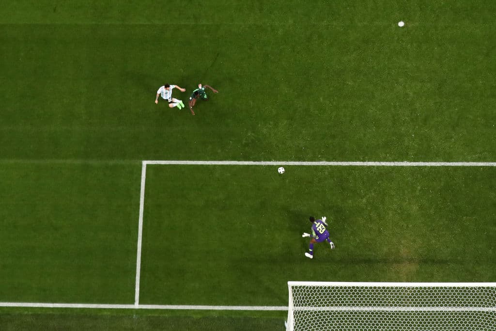 Al minuto 14 llegó el gol de Argentina por medio de Lionel Messi, que así tuvo su primer tanto en Rusia 2018 para poner el 1-0.