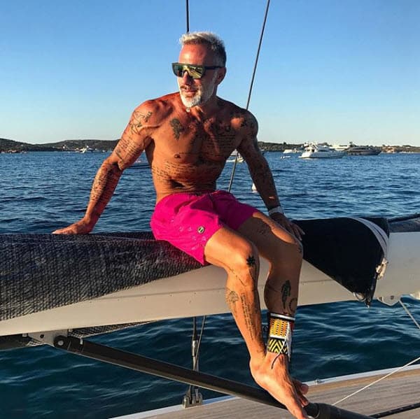 Además, a ambos les encanta el clima tropical y disfrutar del mar.