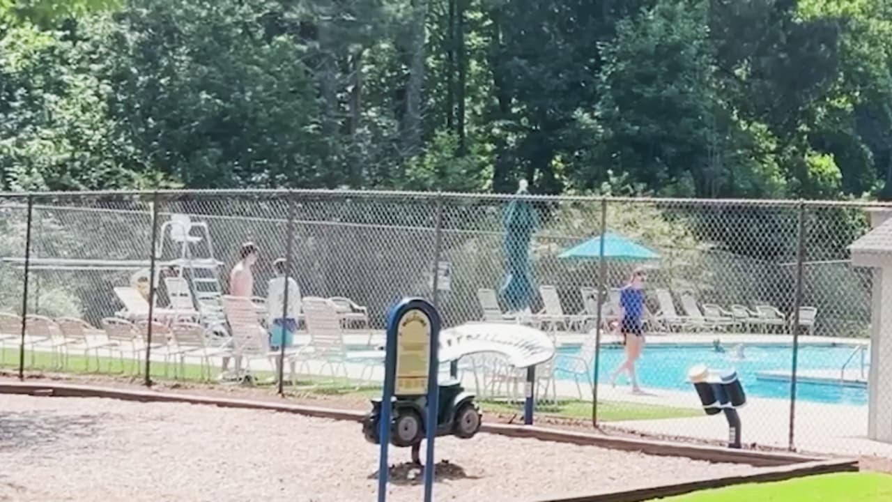 Identifican a niño de dos años que murió ahogado en una piscina de Roosevelt