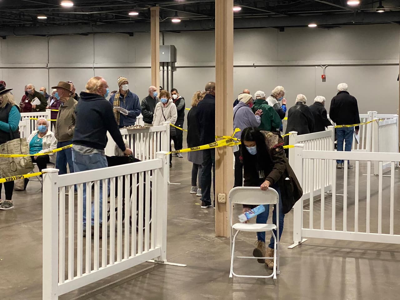 Se espera que en este centro puedan inmunizar a cerca de 2,000 personas diariamente.