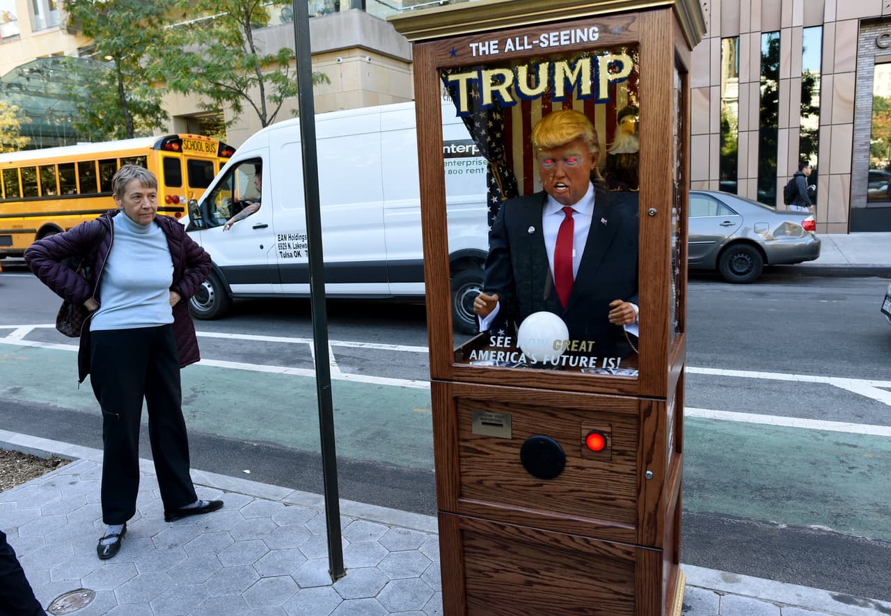 Al igual que el mensaje de Donald Trump, la atracción produce reacciones diversas entre las personas.