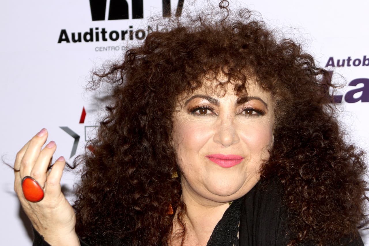 Sin embargo, resaltó que ha estado al pendiente de él “hablándome, pidiéndome fotos, mandando mensajes”.