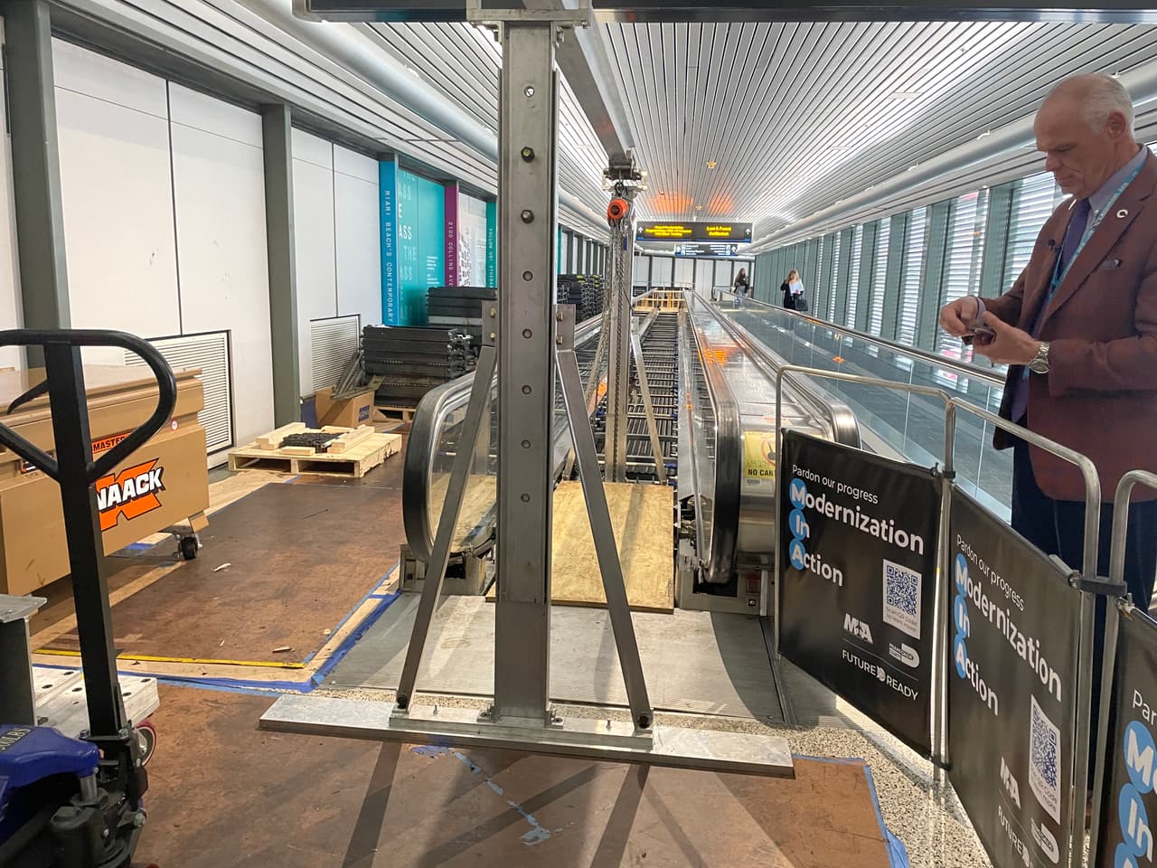 Hasta la fecha de ese momento se han empleado 1,300 millones de dólares, según cifras oficiales.