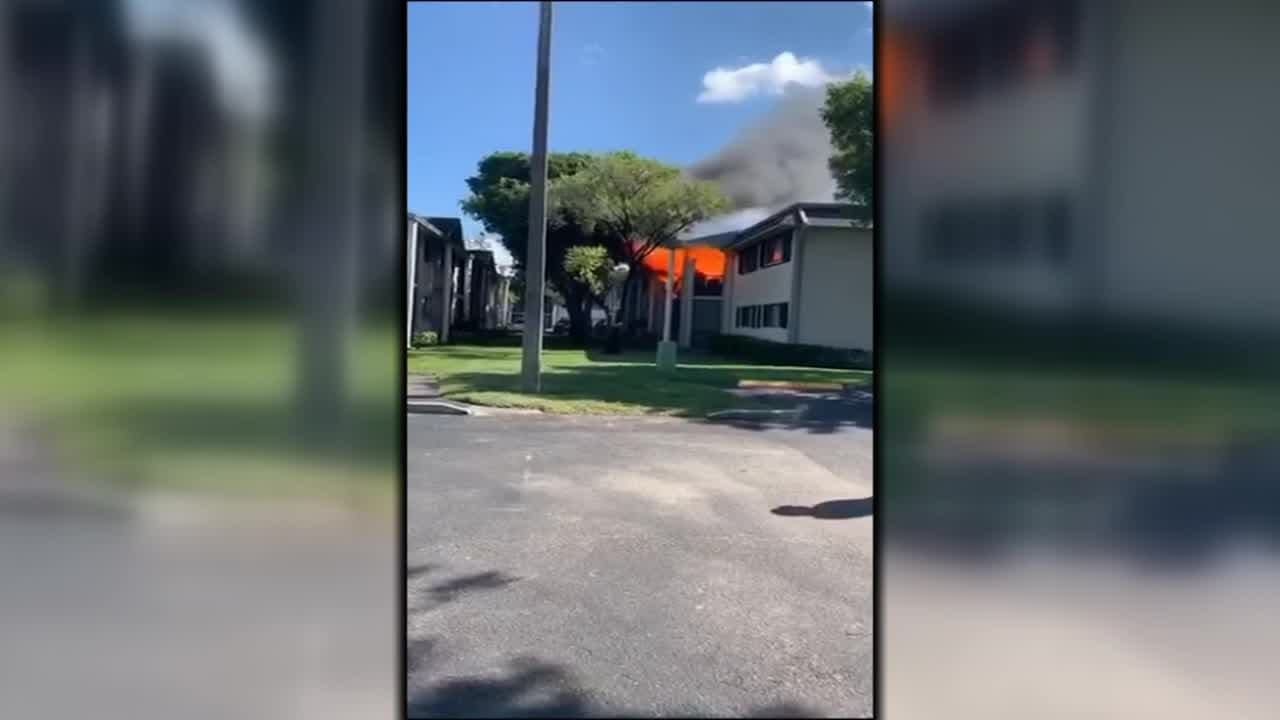 En video: incendio consume vivienda en el noroeste de Miami-Dade