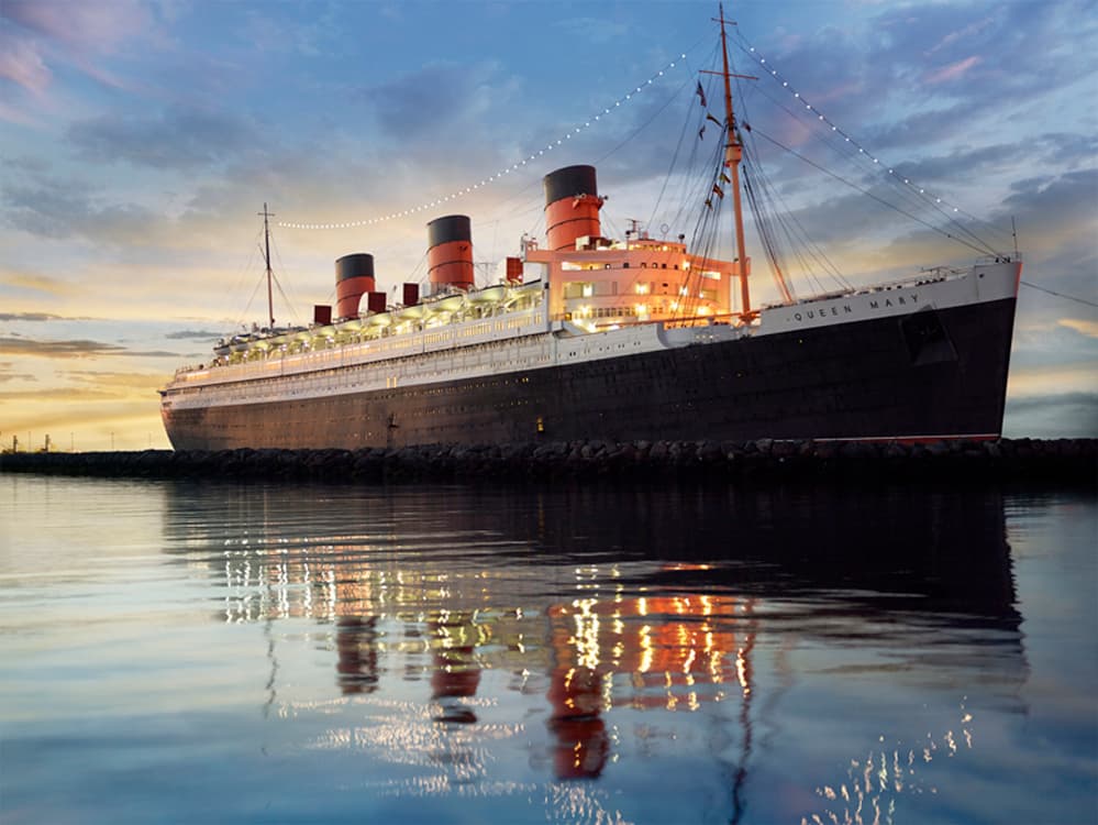 Fue el 27 de mayo en 1936 que el transatlántico Queen Mary partió de Europa en su viaje inaugural. Su trayectoria de ocho décadas es el relato del convulso siglo XX.