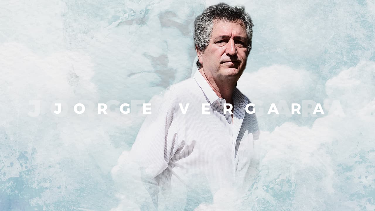 El mundo del futbol rinde homenaje a Jorge Vergara