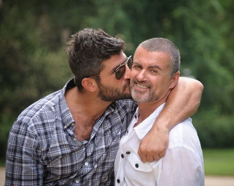 El novio de George Michael cuenta cómo lo encontró muerto en su casa