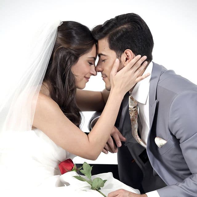 A raíz de ese videoclip surgieron muchos rumores sobre una supuesta relación sentimental.