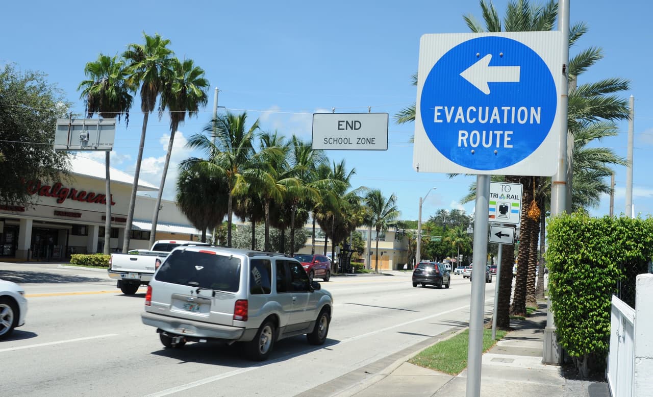 Por qué es una pésima idea amenazar con arrestos durante un desastre como Irma