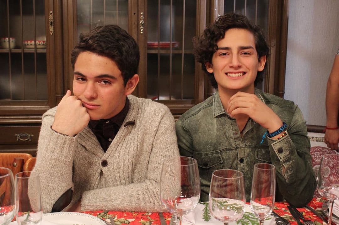 El actor compartió que uno de los momentos que más atesora es el que vivió cuando se presentó en el Teatro Centenario con ‘Aristemo, el musical’. 
<br>