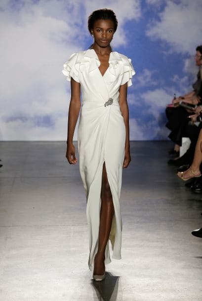 Aquí los mejores modelos del diseñador Jenny Packham.