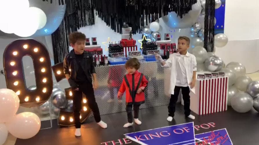 El 27 de junio de 2019 Nacho e Inger Devera celebraron los 
&lt;b&gt;3 años de Matías con una fiesta temática de Michael Jackson&lt;/b&gt;, en donde sus otros dos hijos mostraron sus dotes como bailarines al 
&lt;a href=&quot;https://www.instagram.com/p/BzQkslNFcU8/&quot; target=&quot;_blank&quot;&gt;bailar el exitoso tema &#x27;Thriller&#x27;&lt;/a&gt;. 
&lt;br&gt;