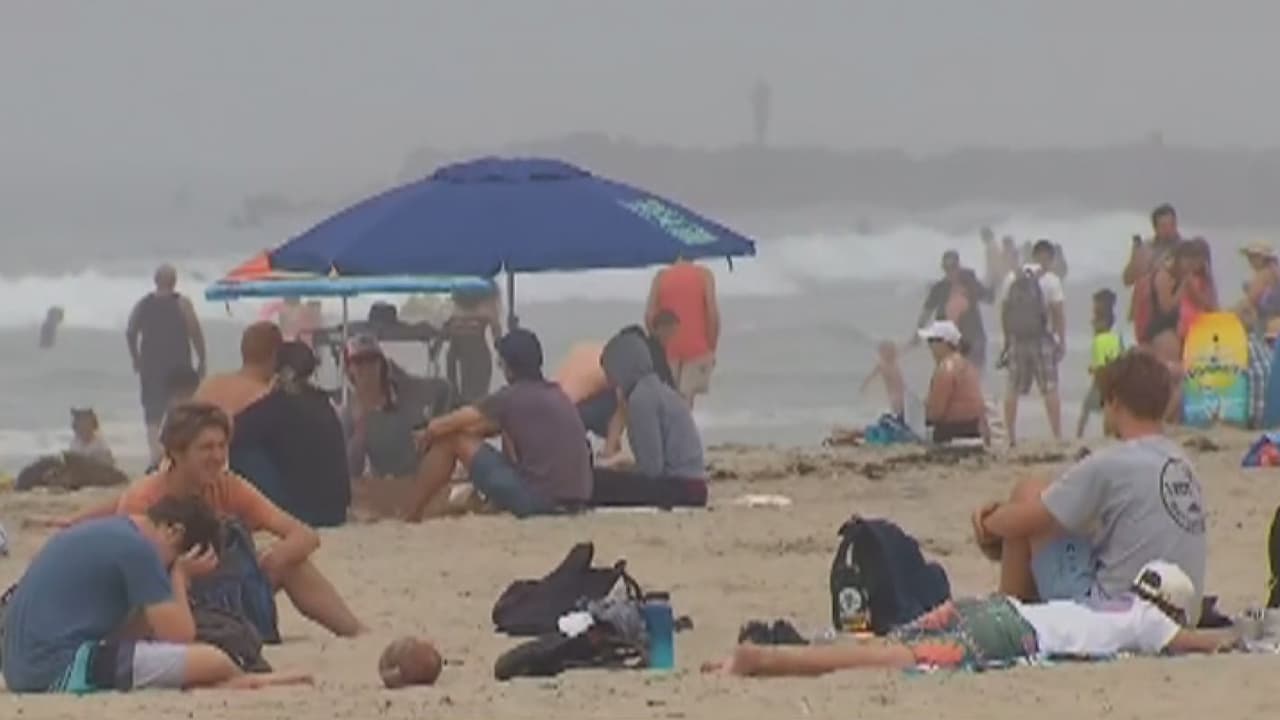 Coronavirus: Newport Beach anuncia posible cierre de playas tras aglomeraciones durante el fin de semana