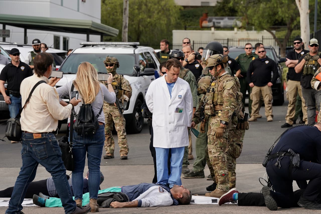 "Todas las muertes por influenza son prevenibles": médicos piden a CBP que les permitan vacunar a los inmigrantes detenidos