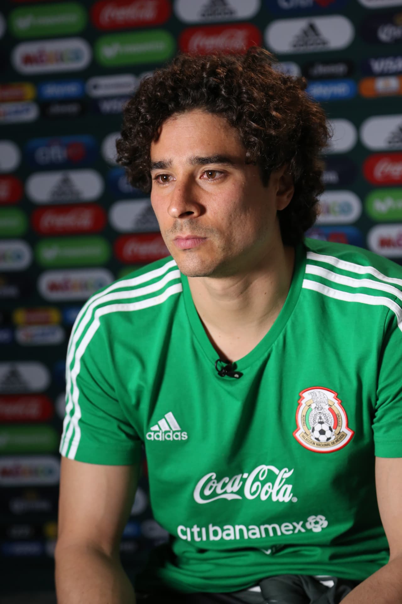 El arquero dio el salto a Europa y en el Viejo Continente ha aprendido mucho para su carrera con el 'Tri'.