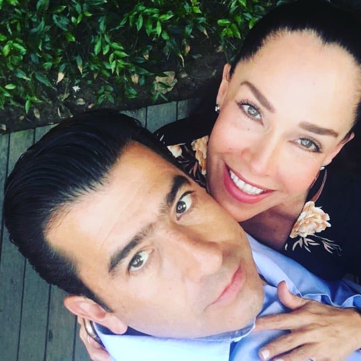 Sharis Cid vivió momentos difíciles cuando su novio, Isaías Gómez, fue asesinado en San Miguel de Allende, México, el 30 de septiembre de 2018.