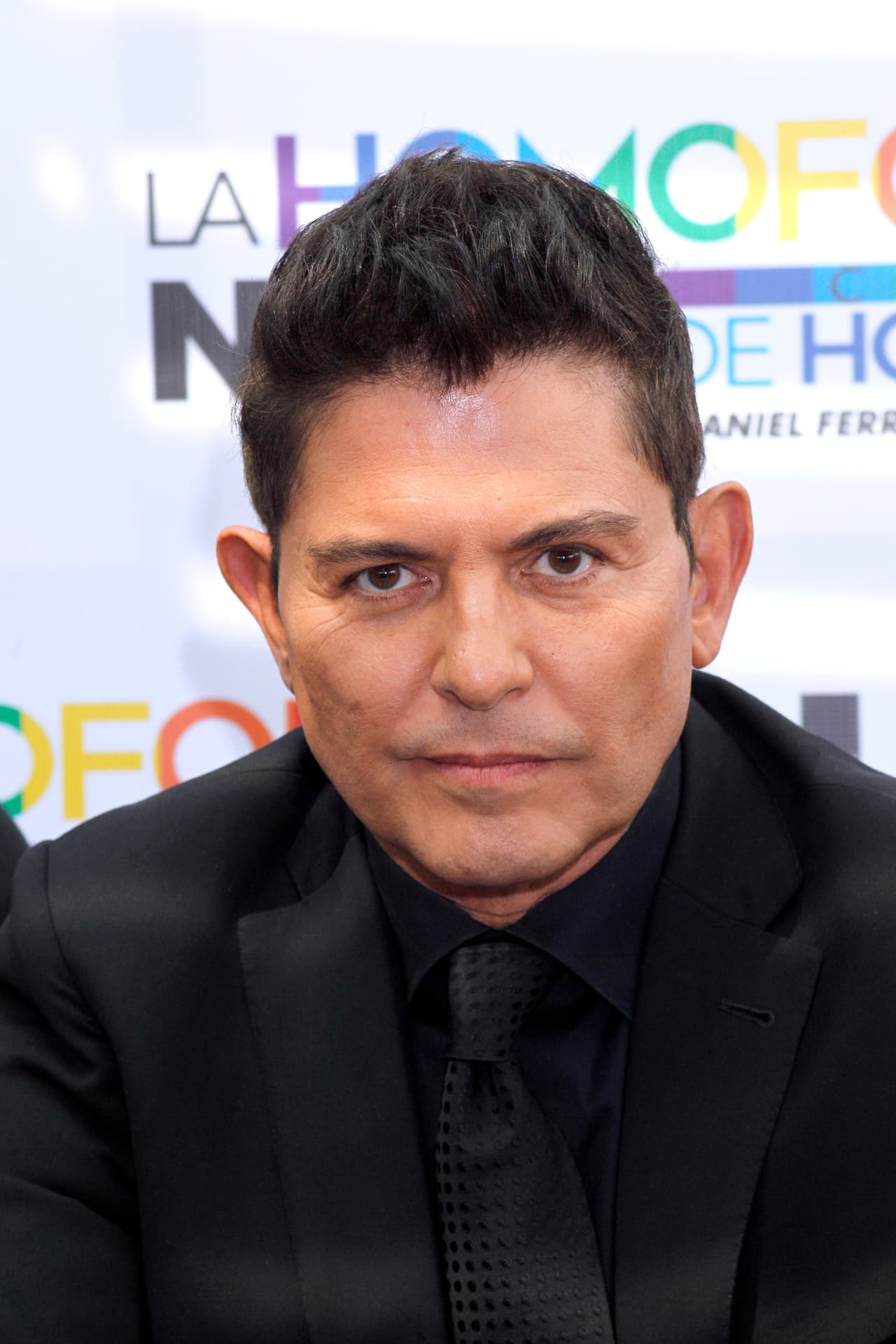 En medio de todo esto, Ernesto Laguardia reconoce que ha pensando en el retiro. 
<br>