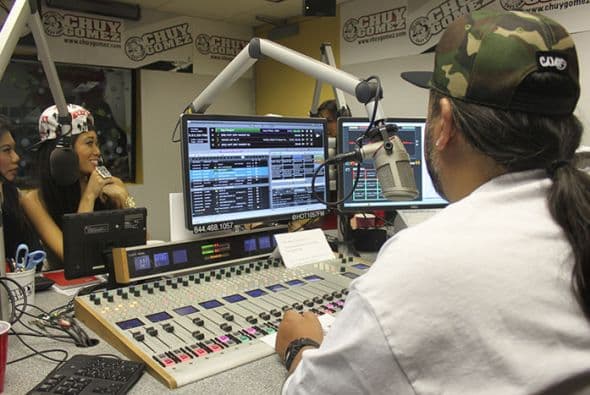 The Jazmin Sisters stopped by the Hot 105.7 studios to visit with Chuy Gomez. These ladies are TALENTED! Check out the pics here!