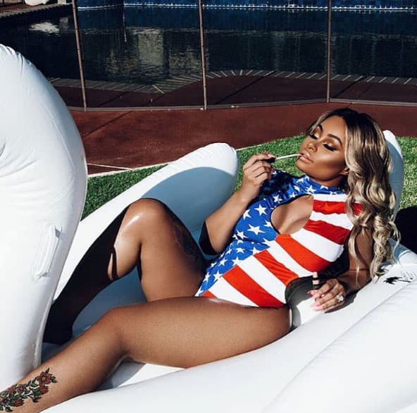 Blac Chyna publicó la foto de su ultrasonido, muy emocionada.