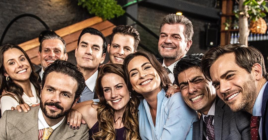 La telenovela mexicana, producida por José Alberto Castro para Televisa en 2018, contó con las actuaciones de Ana Brenda Contreras, Guillermo García Cantú, David Zepeda, Julián Gil, Sergio Basáñez, José María Torre, Altaír Jarabo, Pablo Valentín, Ilithya Manzanilla, Geraldine Bazán y Moisés Arizmendi.