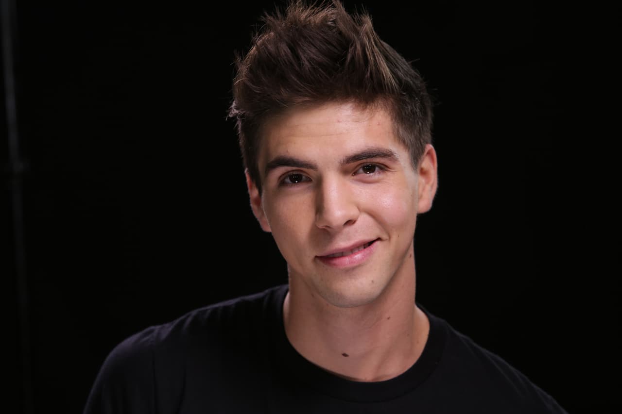 Johann Vera, Richard Camacho, Matthews Charlotten, Elison Joel Morbán y Joseph Picorelli interpretaron Just a dream.