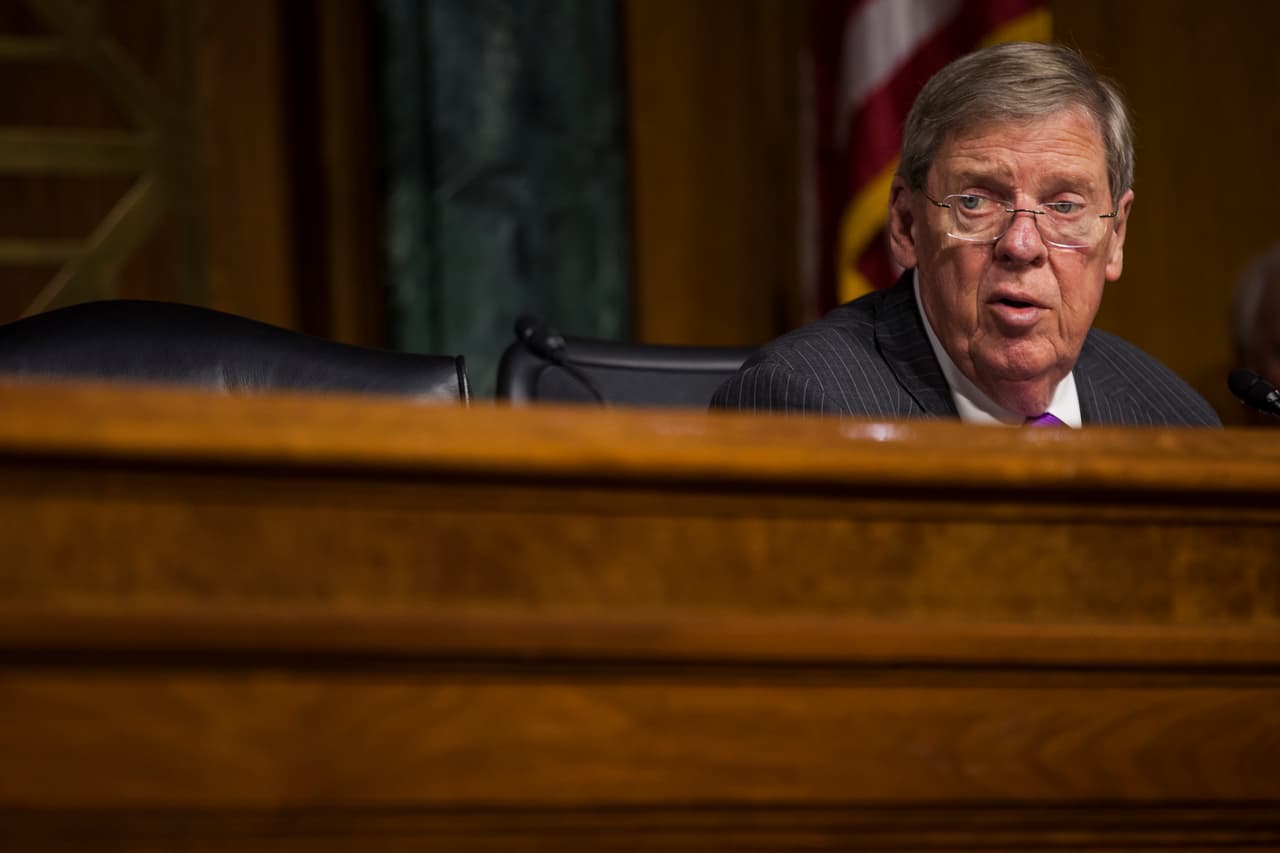 El republicano Johnny Isakson dejará al Senado y los demócratas ven más cerca la posibilidad de quedarse con Georgia