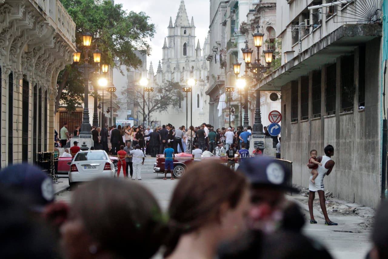 La cotidianidad de La Habana se vio interrumpida por sellamientos de vías y cordones de seguridad.