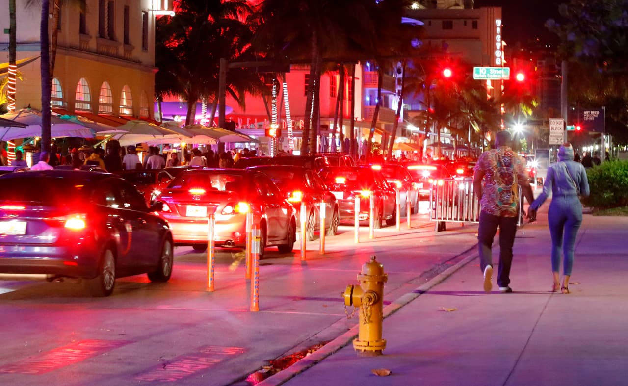 En Texas y Florida, el 18% de los conductores cree erróneamente que conducir bajo los efectos del alcohol no es un delito penal.