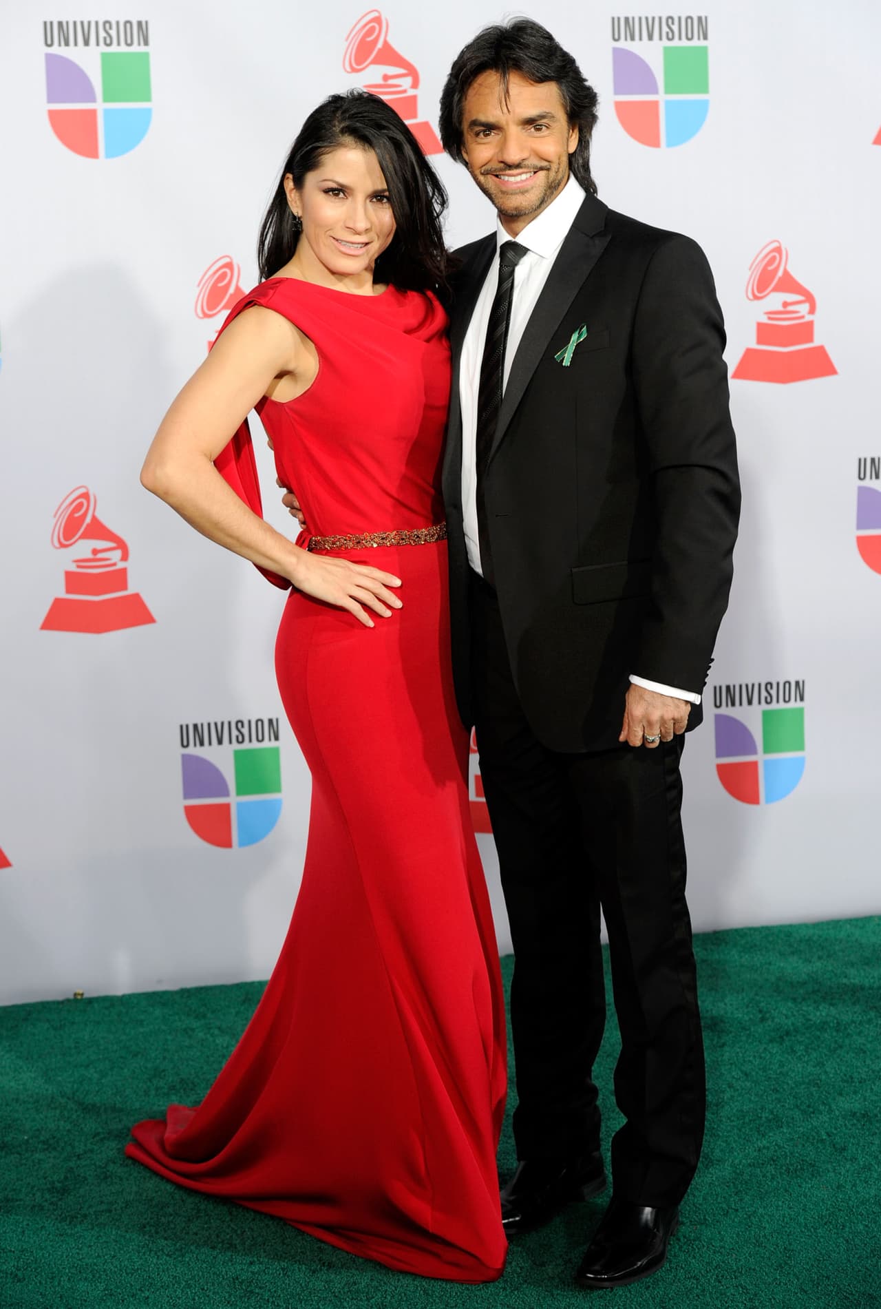 Eugenio Derbez y Alessandra Rosaldo llegaron muy enamorados a la alfombra de 2010, dos años después se casaron en la Ciudad de México.