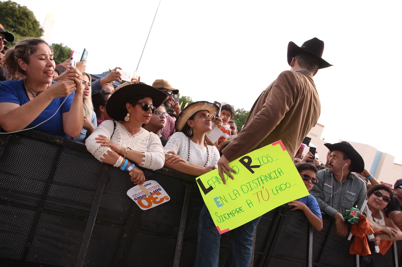Tremenda fiesta mexicana con los colores, sabores y olores de nuestra tierra.