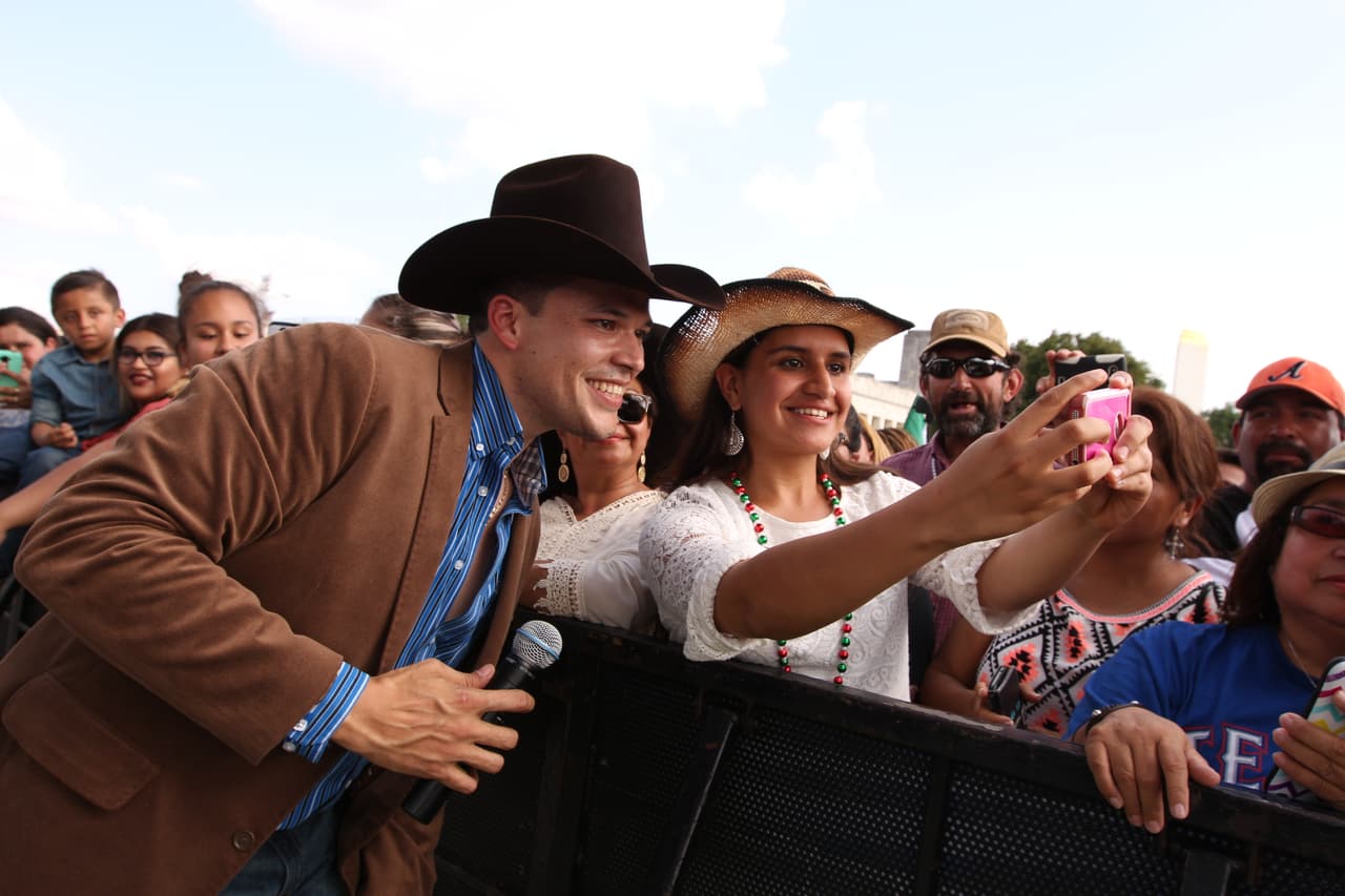Tremenda fiesta mexicana con los colores, sabores y olores de nuestra tierra.
