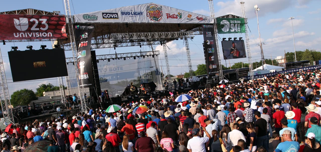 Tremenda fiesta mexicana con los colores, sabores y olores de nuestra tierra.