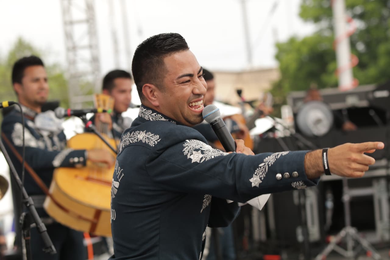 Tremenda fiesta mexicana con los colores, sabores y olores de nuestra tierra.
