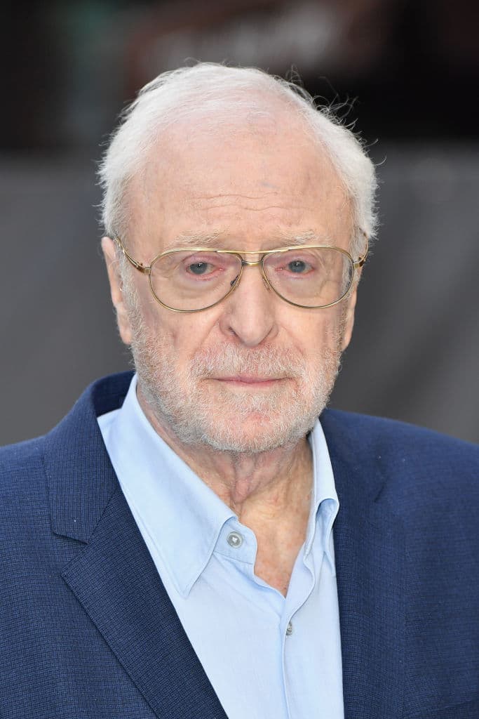 Es uno de los actores más veteranos que continúan activos y según IMBd ha participado como actor en 177 producciones, de las cuales más de 100 son películas.
<br>