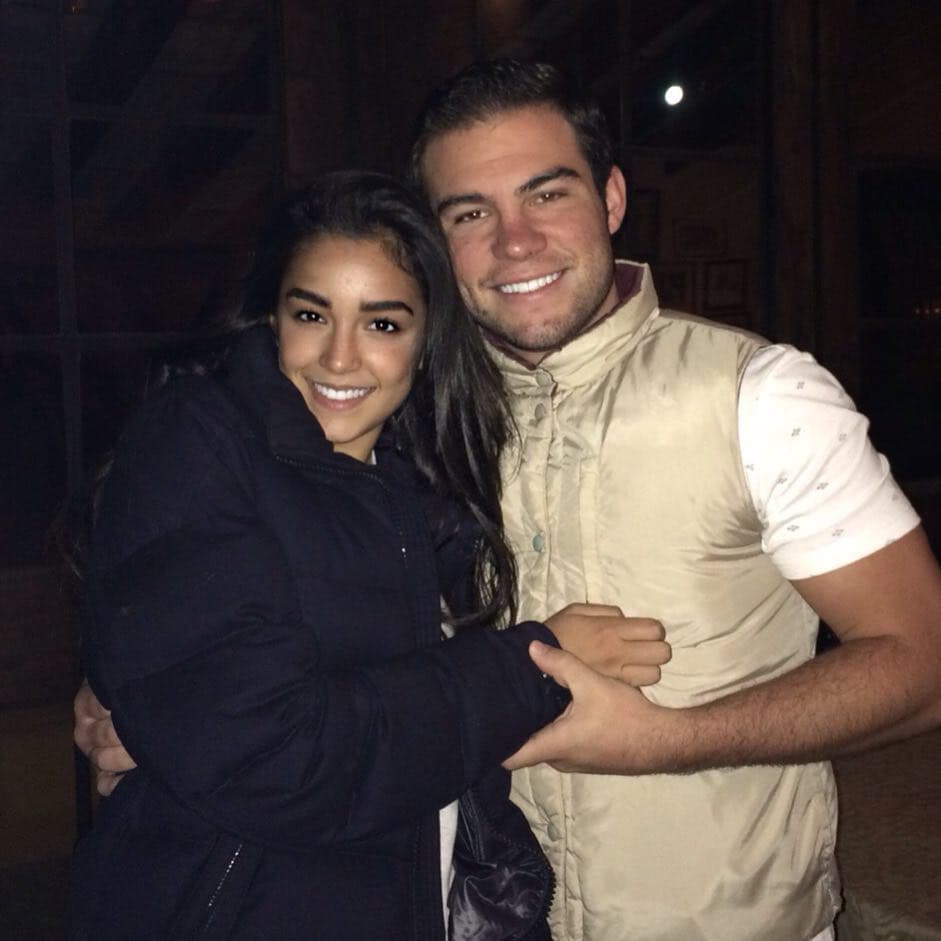 A lo largo de su trayectoria, el guapo intérprete ha participado en diversos proyectos: ‘La herencia’ y ‘Esta historia me suena’ son sólo algunos de ellos.
<br>
<br>Si quieres ver la 
<a href="https://vix.com/es/detail/series-3807?utm_medium=internal_referral&utm_source=univision&utm_campaign=evergreen&utm_content=ed_entertainment&utm_term=slideshow" target="_blank">telenovela 'La herencia' sólo ingresa a ViX+, el servicio de streaming premium de ViX</a>.