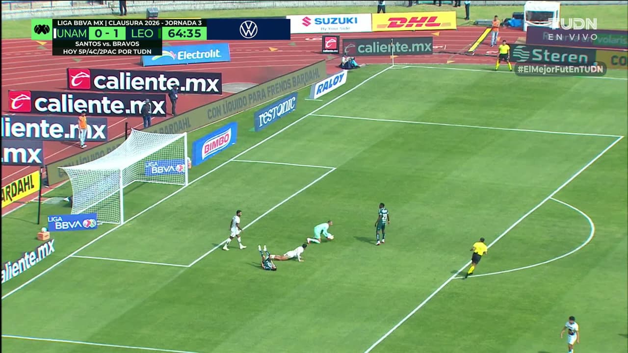 ¡TIRO ATAJADO! disparo por Juan Domínguez.