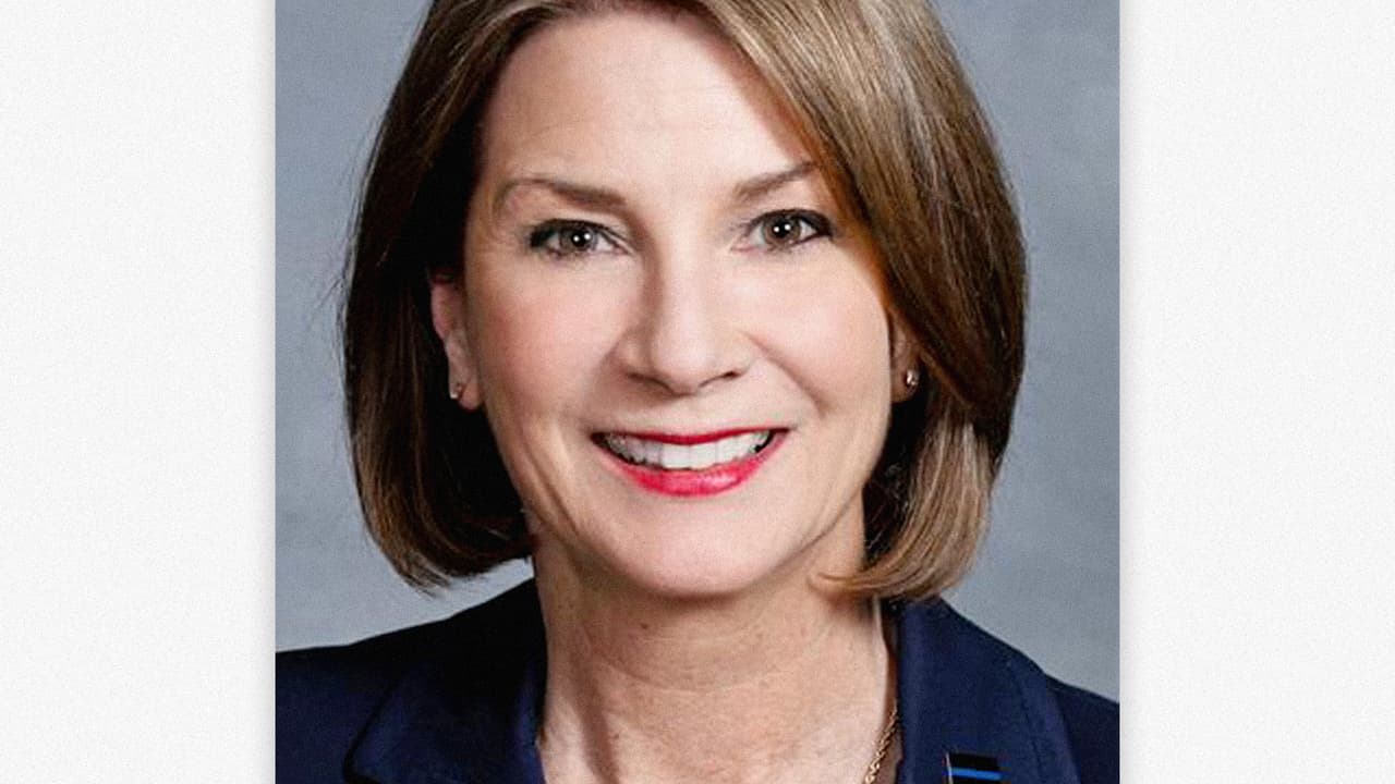 Republicanos del senado de Carolina del Norte eligen a la primera mujer líder de la mayoría