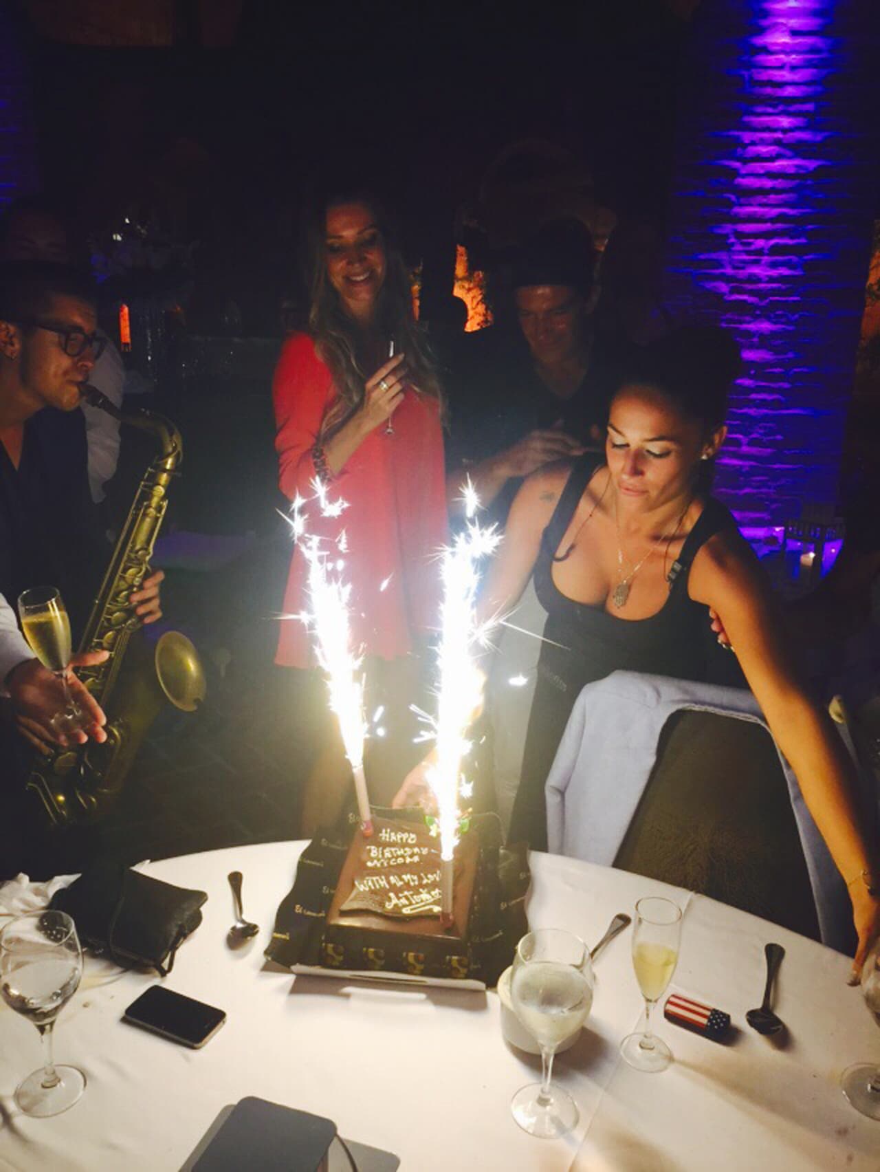 Wow! Llegó el momento de soplar las velitas.