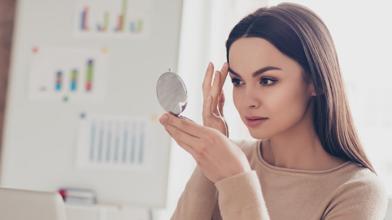 Conoce lo que dicen tus cejas de tu personalidad