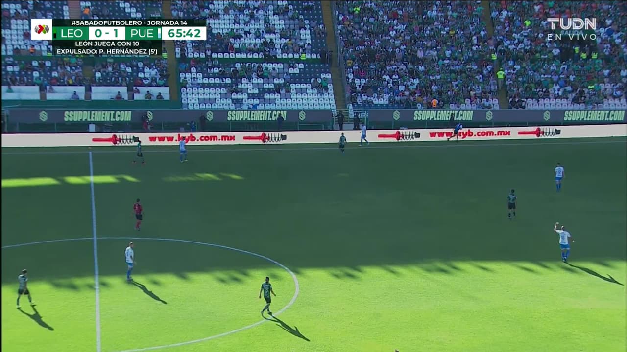 ¡TIRO ATAJADO! disparo por Martín Barragán.