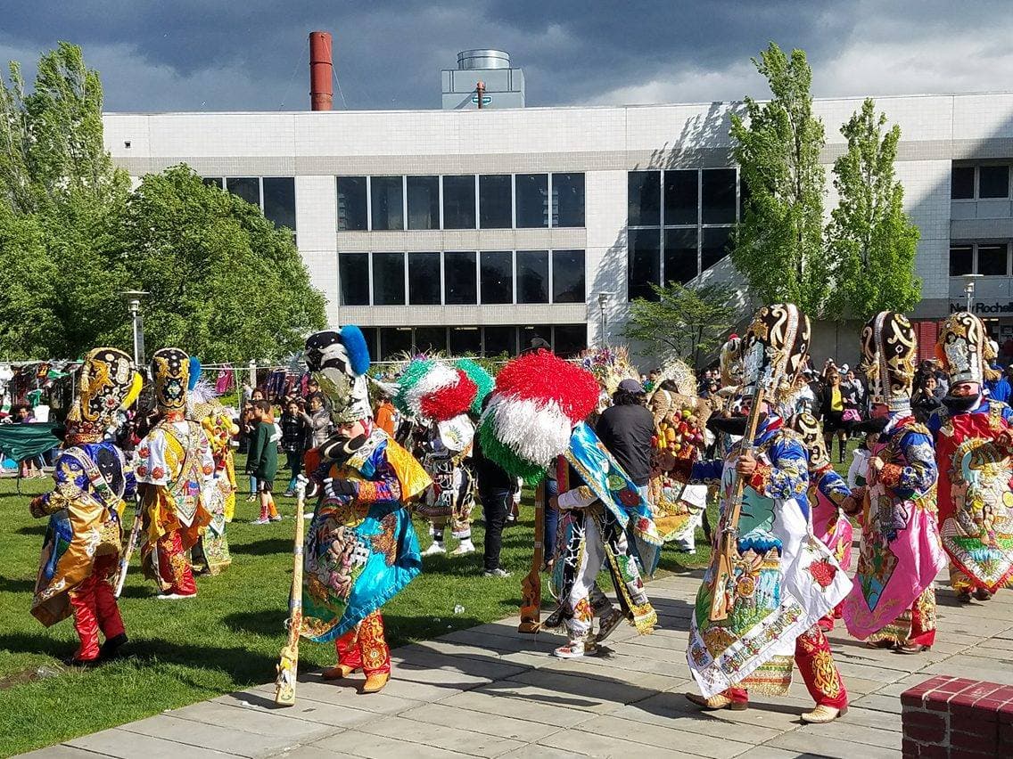 La danza fue el ingrediente extra en la Feria de los Moles.