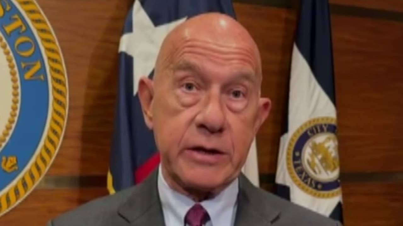 "Estamos en alerta máxima": Alcalde John Whitmire habla sobre las medidas de seguridad en Houston