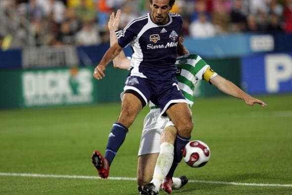 El cuadro de la MLS, liderado por el canadiense Dwayne De Rosario, derrotó al club europeo por 2-0 el 19 de julio, 2007.