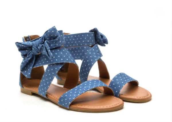 Meet My Bow Star Print Denim Sandals, 19.50 dólares en Gojane.com